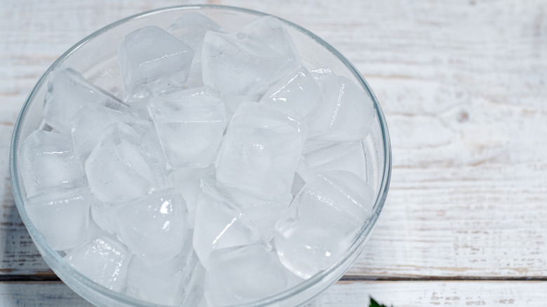 Glass bowl of ice water