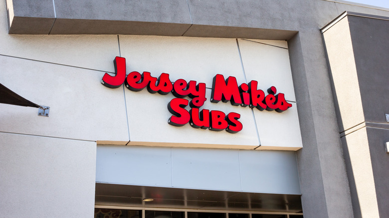 Jersey Mike's restaurant exterior