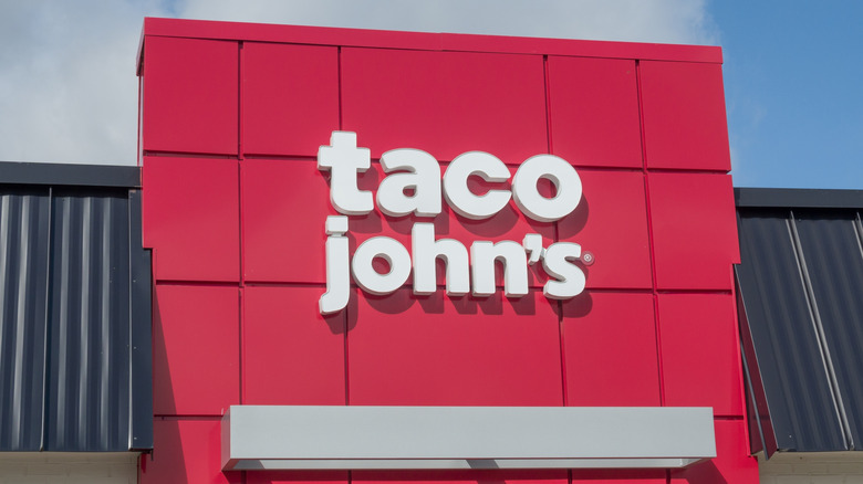 Taco John's store exterior