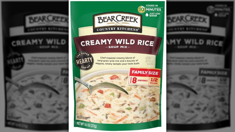Packet of Bear Creek Country Kitchens Creamy Wild Rice Soup Mix