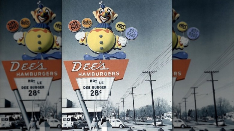 A Dee's Drive In marquee