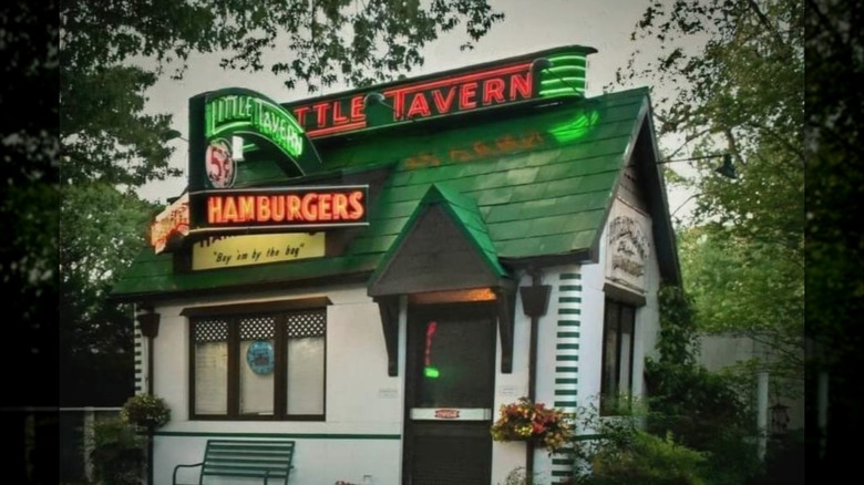 Little Tavern restaurant