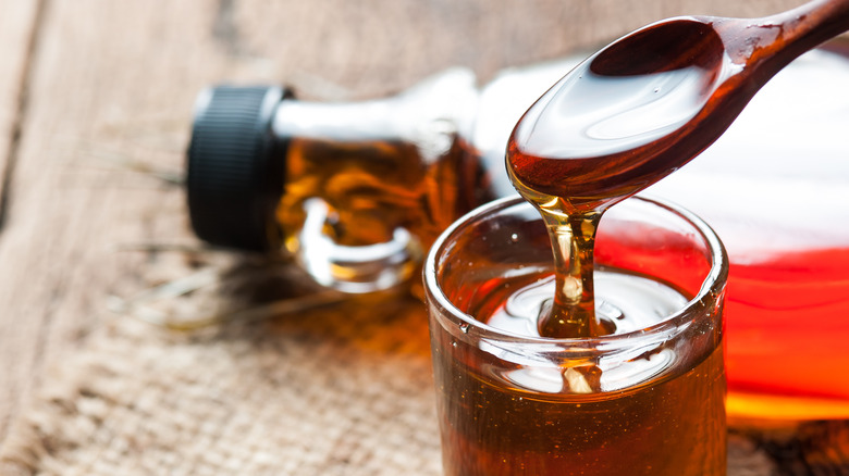 Maple syrup on spoon