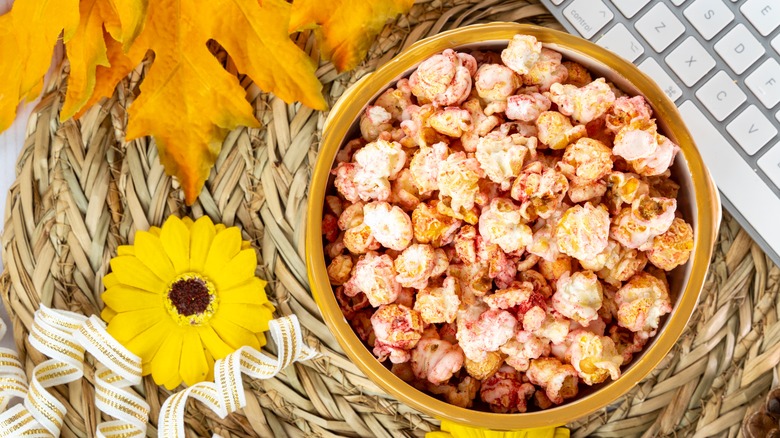Bowl of maple popcorn