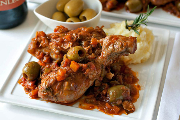 Pollo alla Cacciatora (Hunter-Style Chicken)