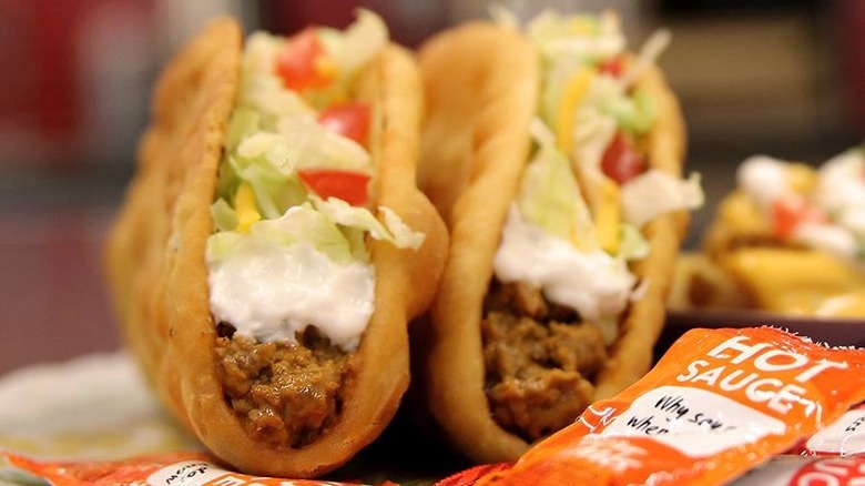 beef chalupa supreme with hot sauce