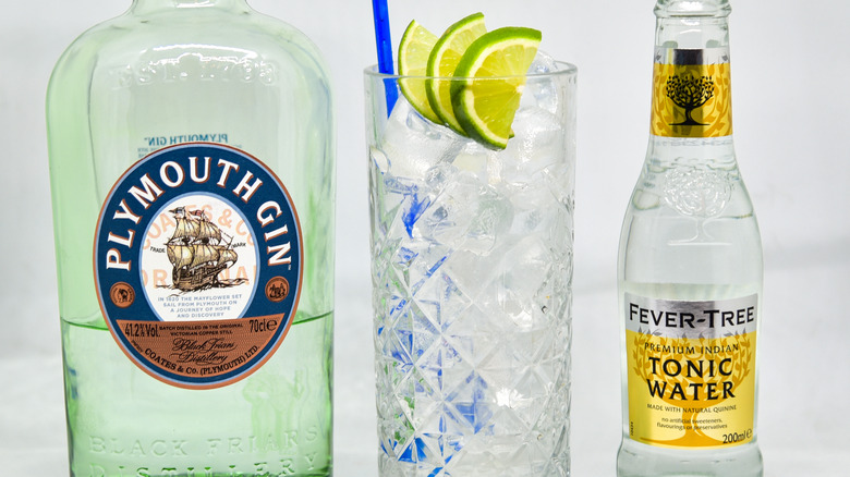 Plymouth gin bottle and cocktail