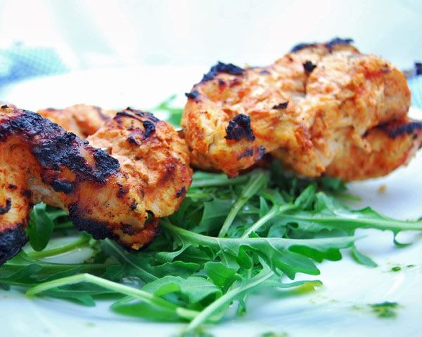 Spicy Greek Yogurt and Lime Marinated Chicken Skewers