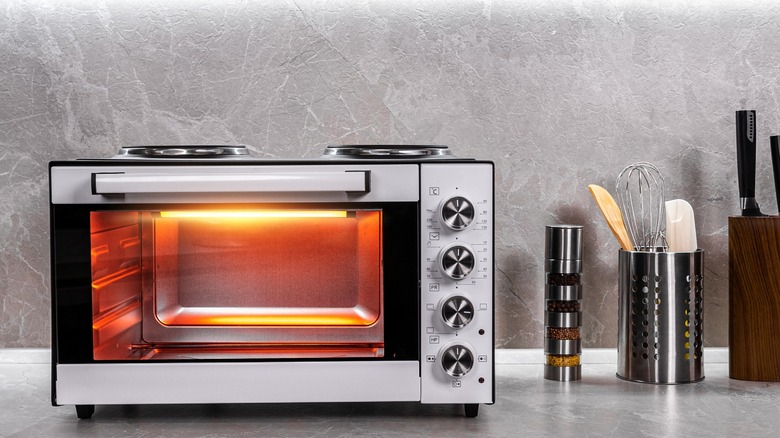 Toaster oven