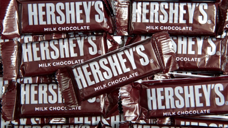 Hershey's milk chocolate bars