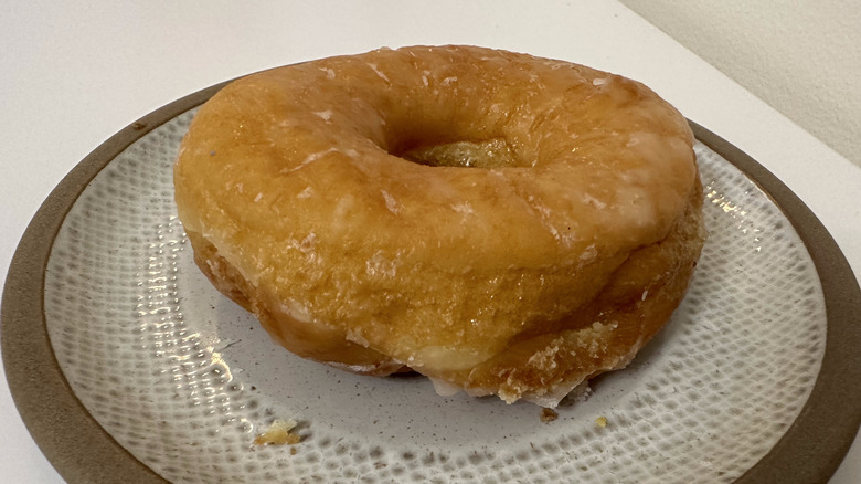 glazed plain donut