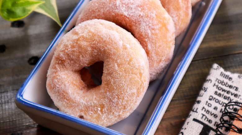 Ring-shaped spudnuts on tray