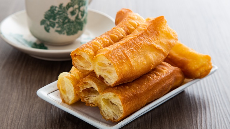 Plate of sliced youtiao