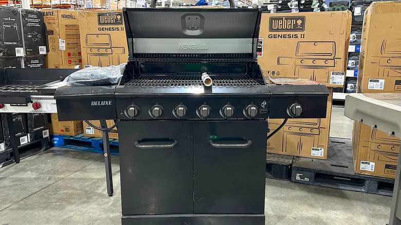 Assembled black-colored Nexgrill Deluxe 7 Burner Gas Grill