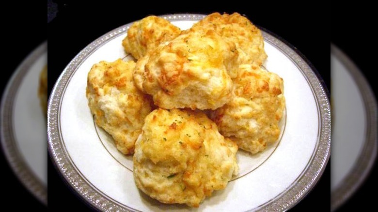 Red Lobster Cheddar Bay Biscuits