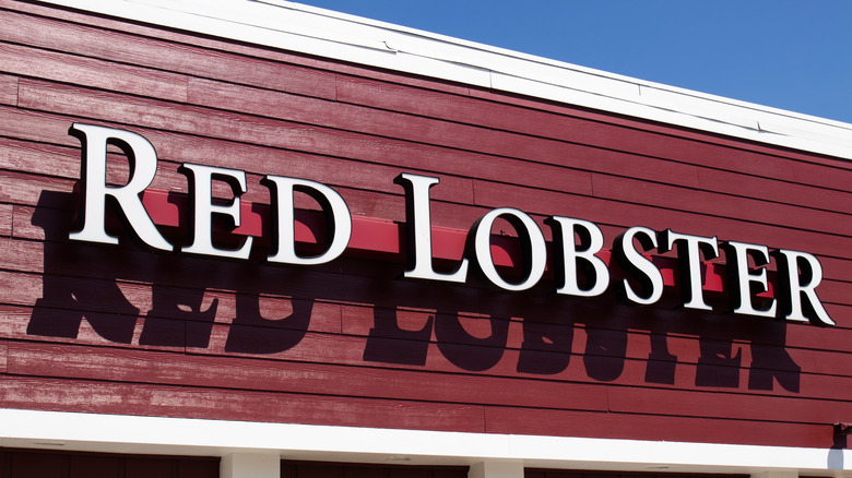 Red Lobster storefront