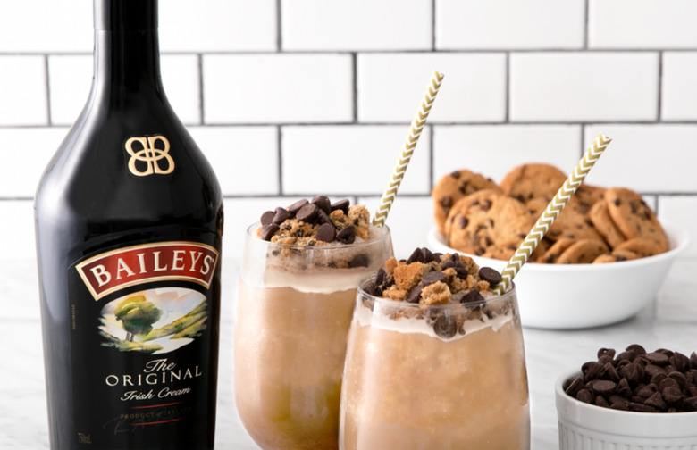 Bailey's Chocolate Chip Cookie Milkshake 
