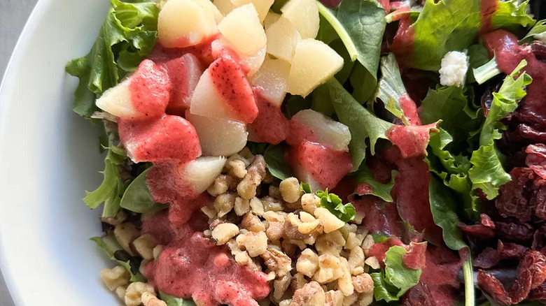 Fall Favorites Salad With Cranberry Dressing
