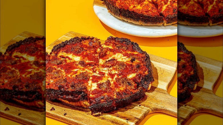 Pequod's pizza