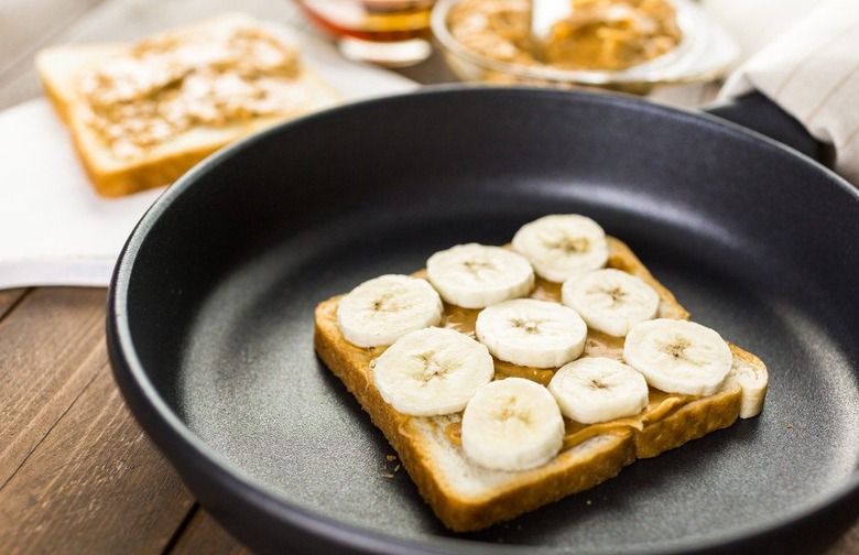 Grilled Peanut Butter Banana Sandwich