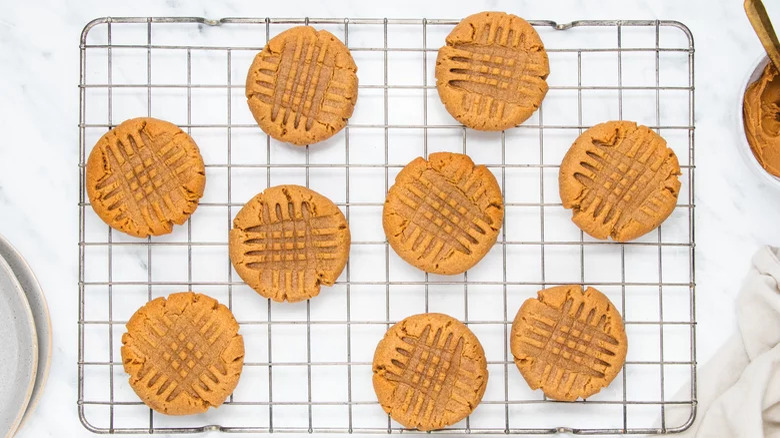 peanut butter cookies