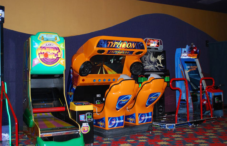 Play Arcade Games