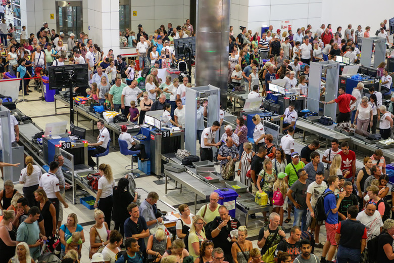 First Class Lines at Security Aren't Always Monitored