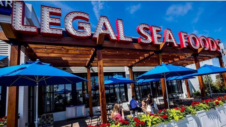 Legal Sea Foods exterior