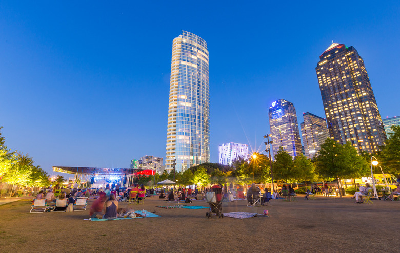 #8 Dallas