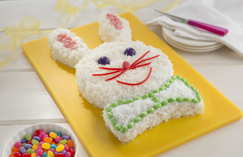 Easiest Ever Easter Bunny Cake