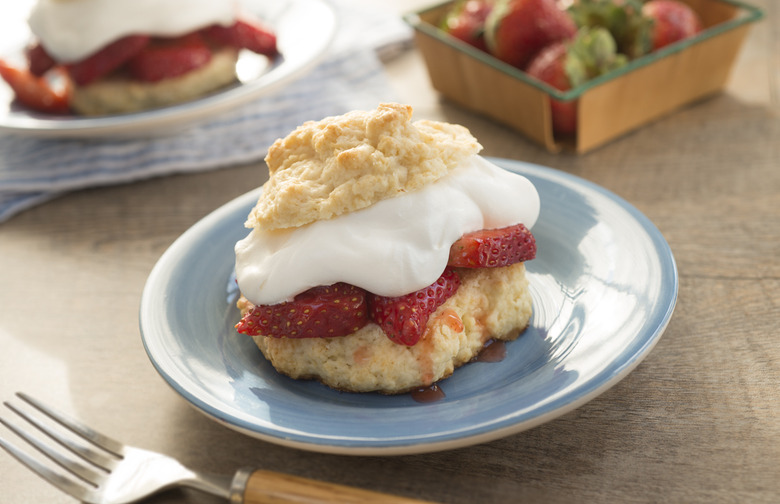 Old-Fashioned Berry Shortcakes