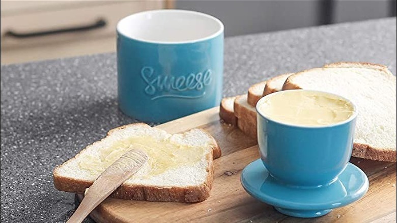 butter crock and buttered bread