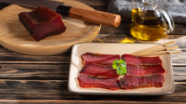 Platter of thinly-sliced mojama de atun