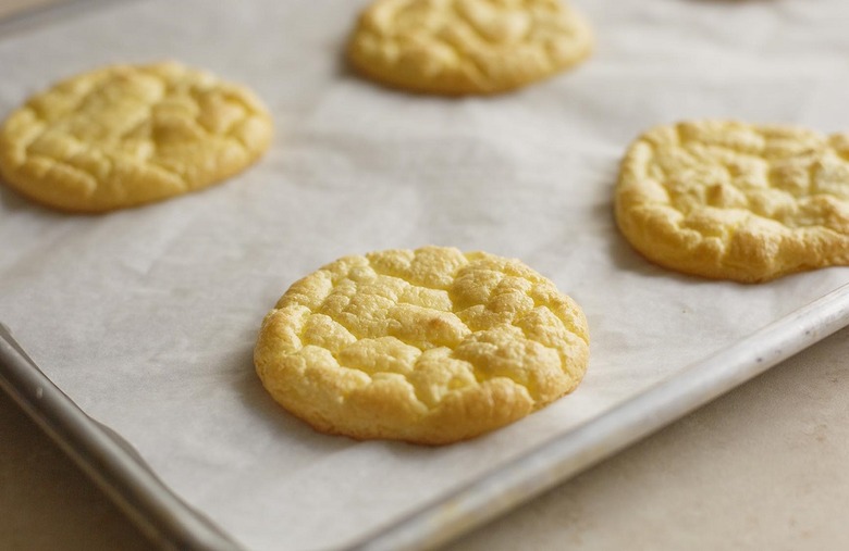 3-Ingredient Cloud Bread