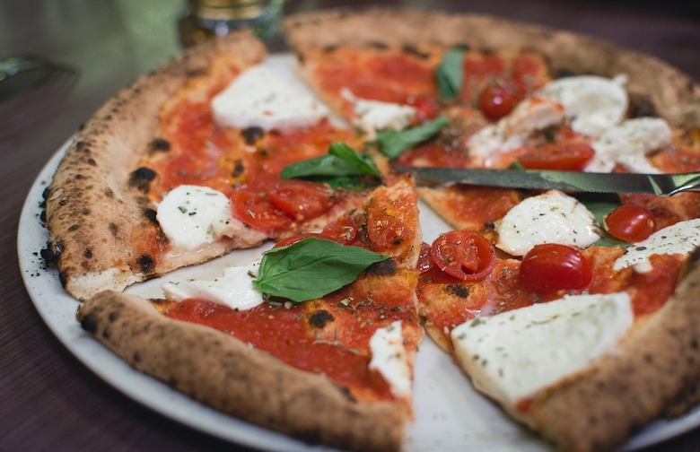 Grilled Margherita Pizza