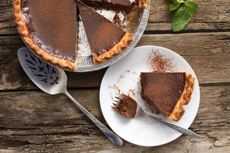 No-Bake Cream Cheese Peanut Butter Pie