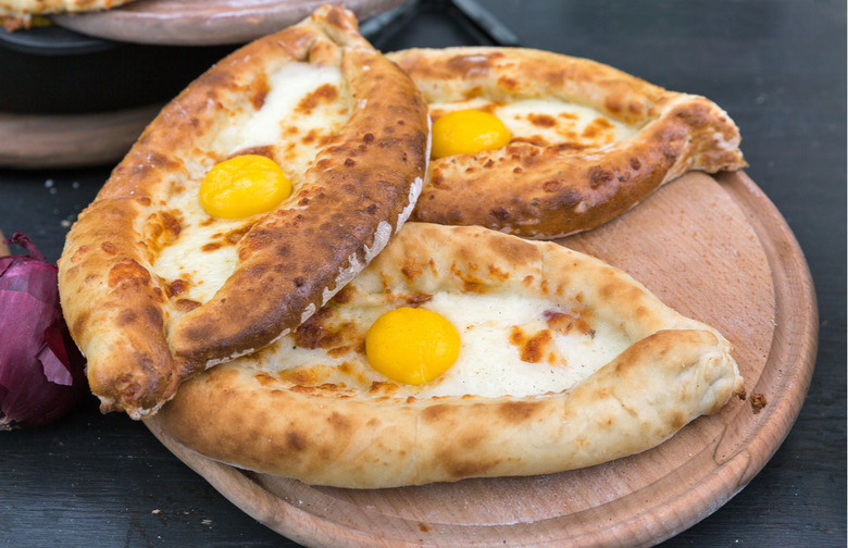 Khachapuri (Georgia)