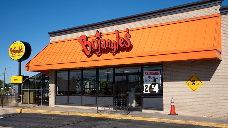 Bojangle's storefront