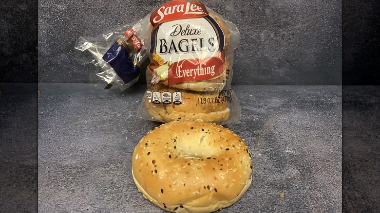 Sara Lee everything bagel