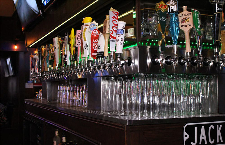 33 Taps (Los Angeles, California)