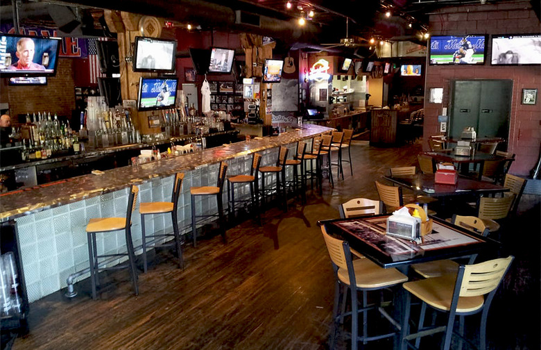 Jackson's Sports Bar (Denver, Colorado)