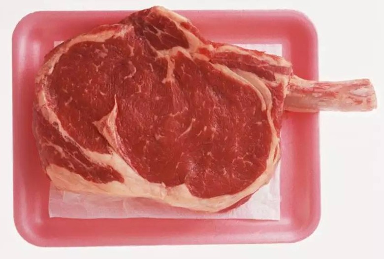 Separate Raw and Ready-to-Eat Food When Heading to a Potluck or Picnic
