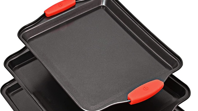 stack of oven pans