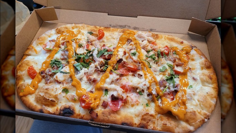 Crispani pizza in box