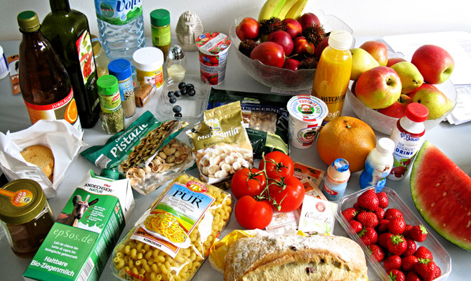 9 Beliefs About Eating Before Exercising: True or False?