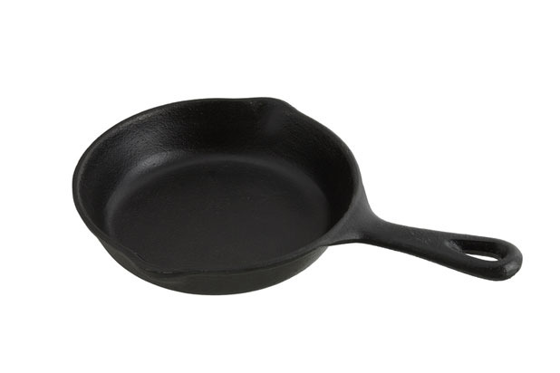 Nonstick Cookware: Use It or Lose It?