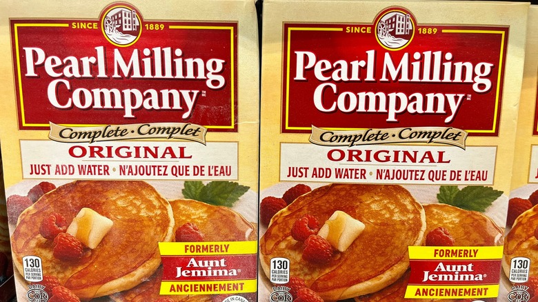 Package of earl Milling Company Original Pancake & Waffle Mix