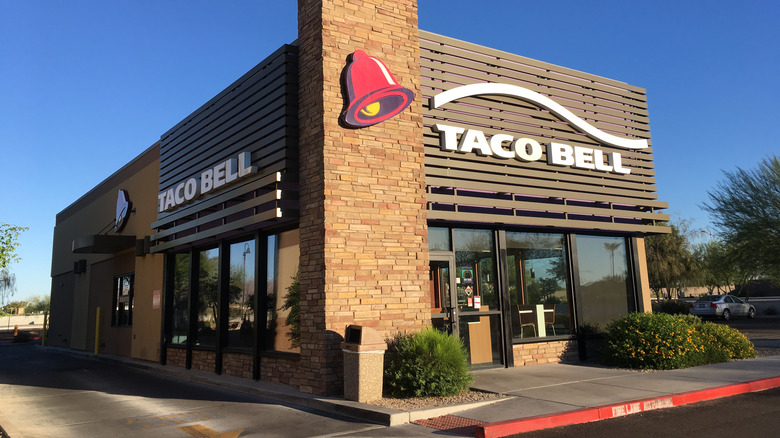 Taco Bell storefront with blue sky in the background