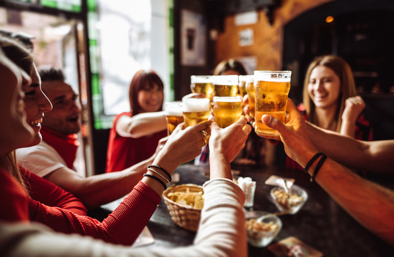 A guide to chain restaurant happy hour deals