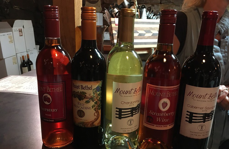 Arkansas: Cynthiana wine 